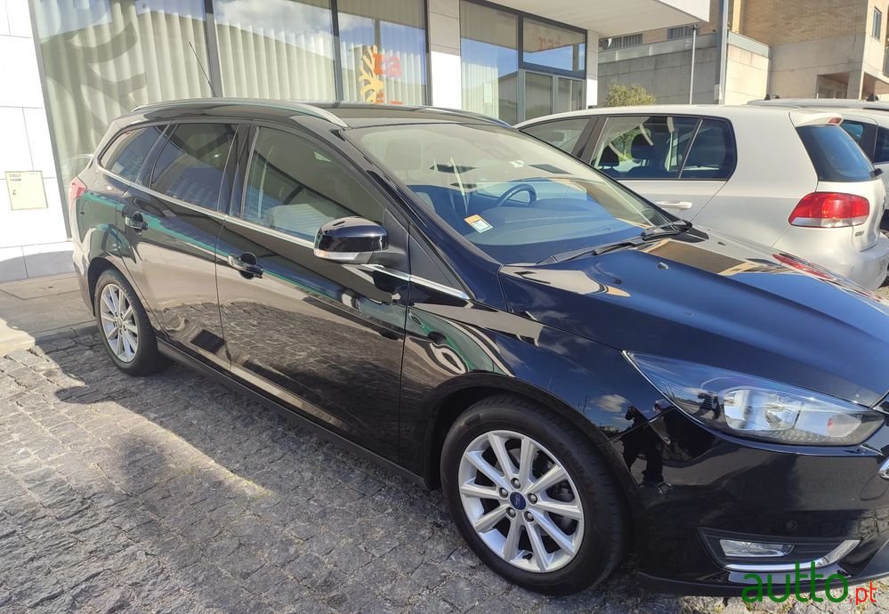 2017' Ford Focus Sw photo #4