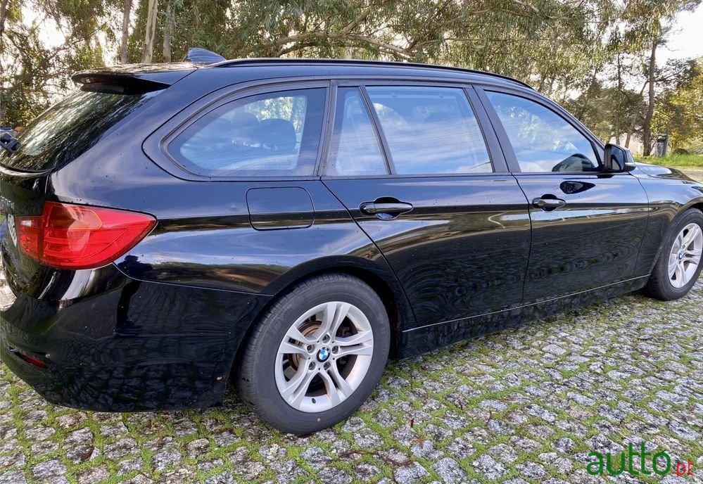 2013' BMW 320 photo #6