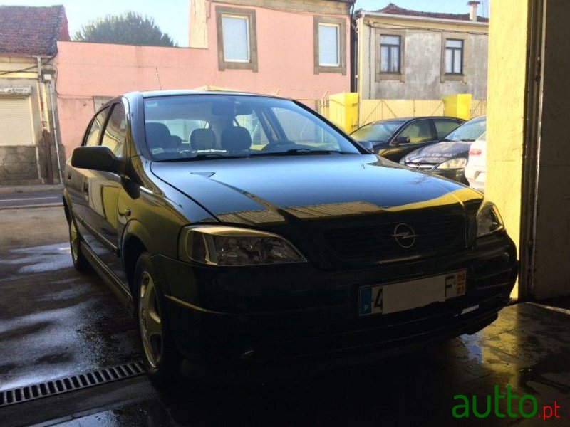 2000' Opel Astra 1.4 16V Club photo #1