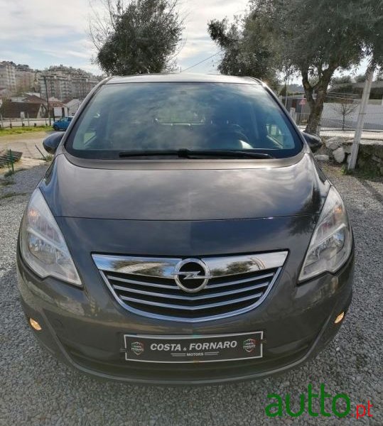 2011' Opel Meriva photo #4