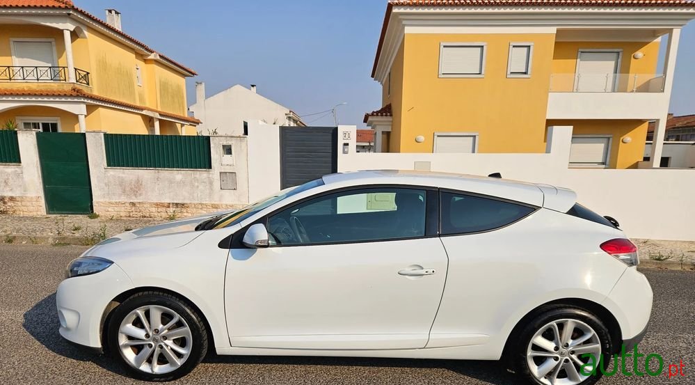 2012' Renault Megane 1.2 Tce Dynamique Ss photo #3