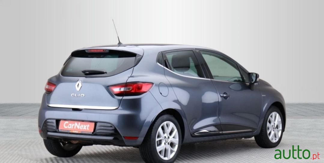 2018' Renault Clio photo #6