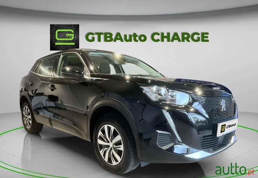 2022' Peugeot e-2008 Active photo #2