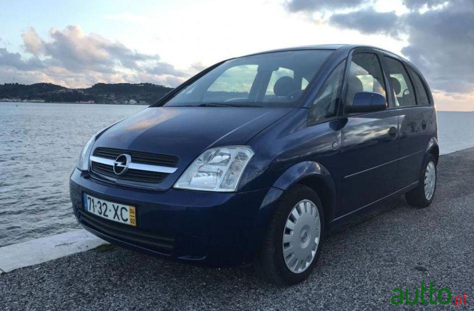 2004' Opel Meriva 1.6 Cosmo photo #1