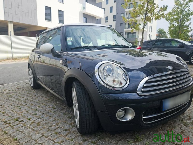 2008' MINI Cooper D photo #5