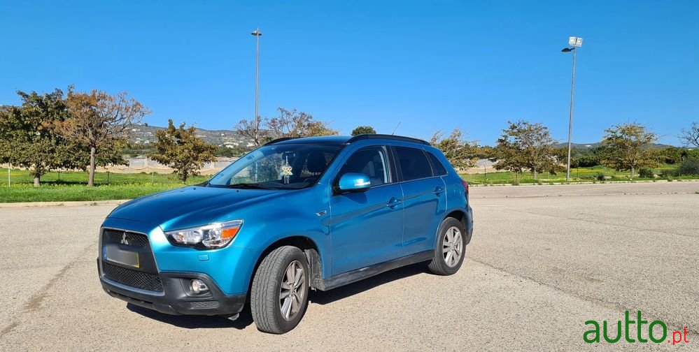 2010' Mitsubishi ASX 1.8 Di-D Intense photo #1