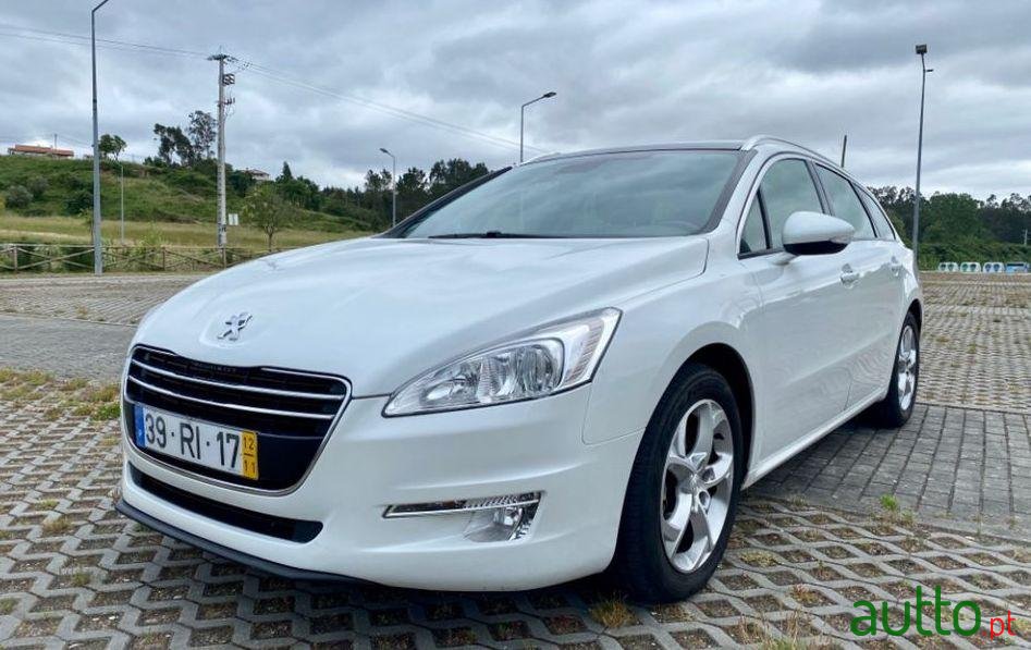 2012' Peugeot 508 Sw photo #2