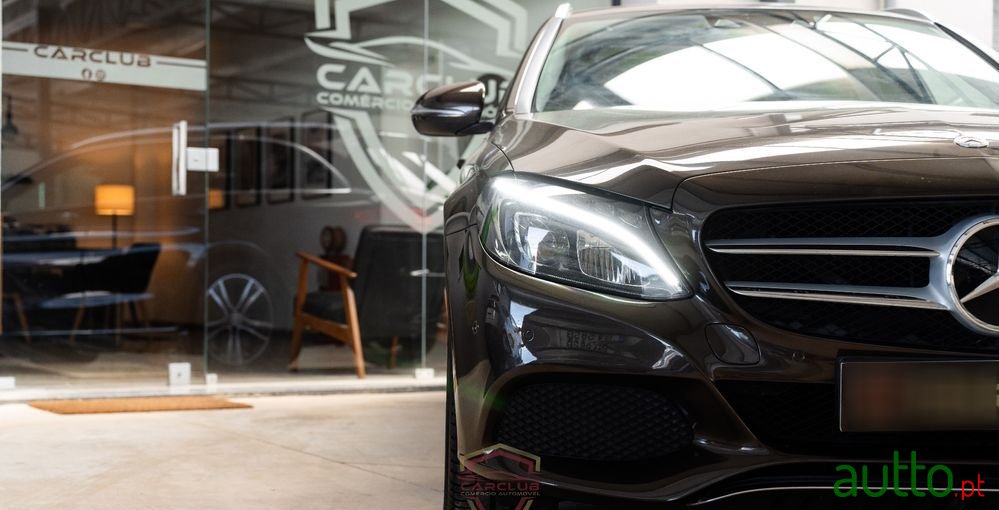 2015' Mercedes-Benz C 220 photo #4