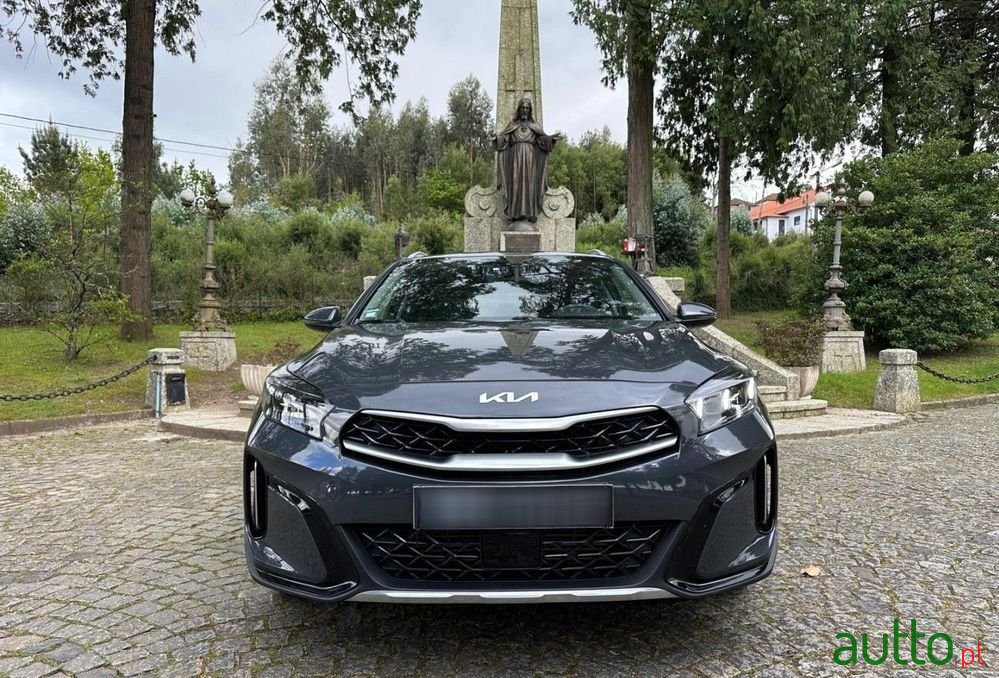 2022' Kia XCeed 1.0 T-Gdi Tech photo #2
