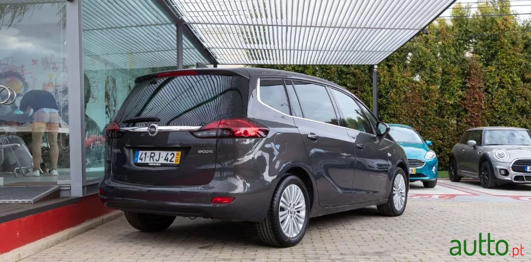 2016' Opel Zafira photo #4