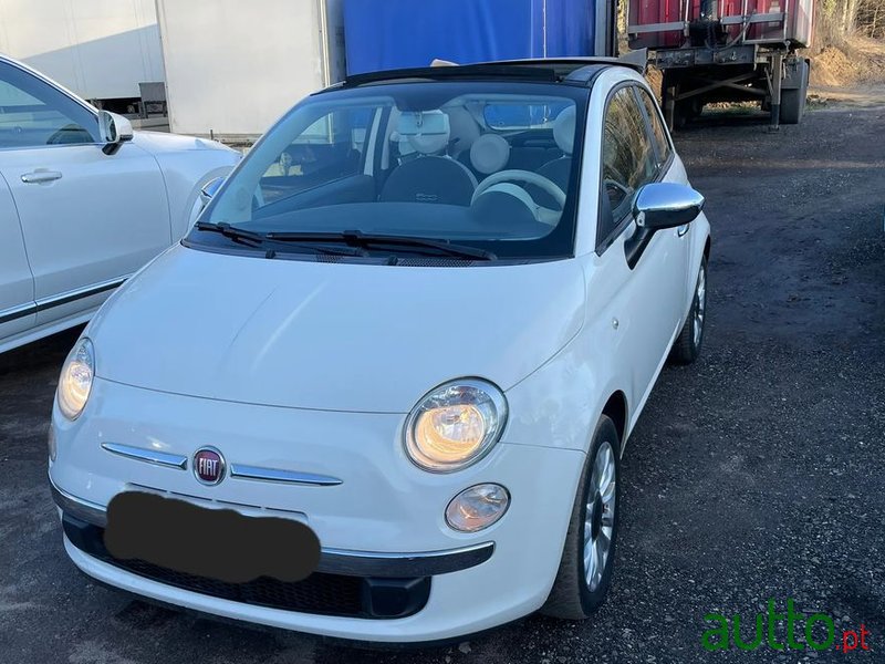 2015' Fiat 500C photo #1