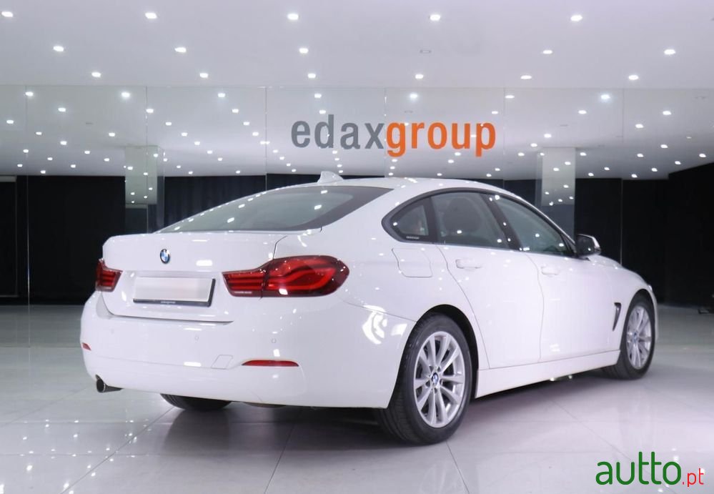 2019' BMW Série 4 D Advantage Auto photo #3