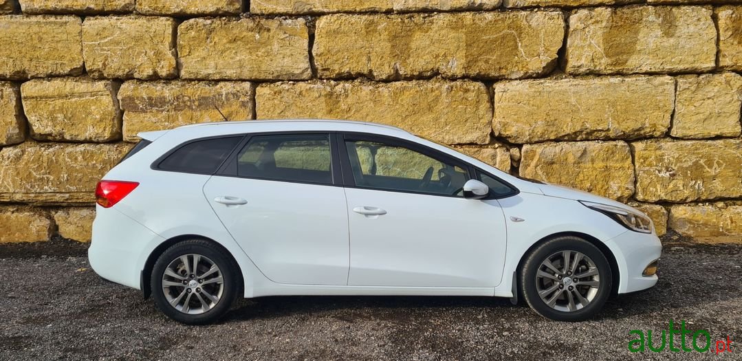 2014' Kia Ceed Sw photo #4