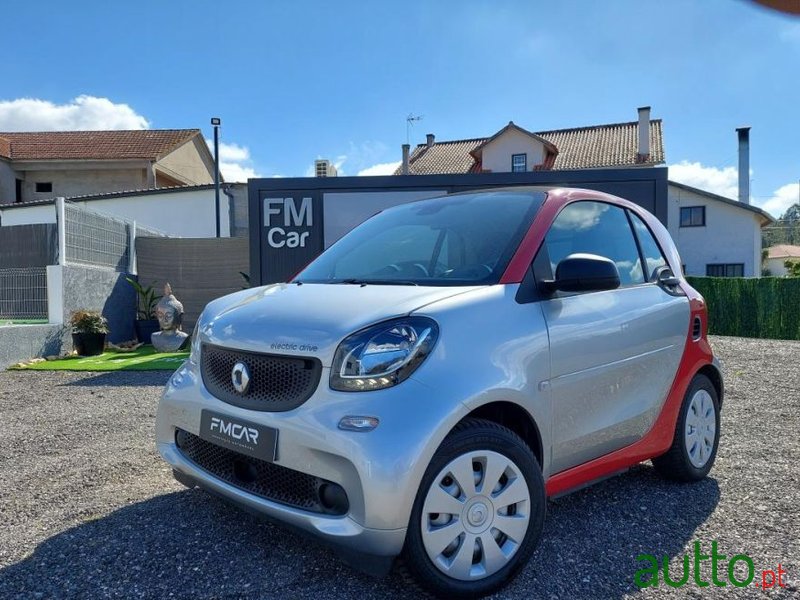 2017' Smart Fortwo photo #1