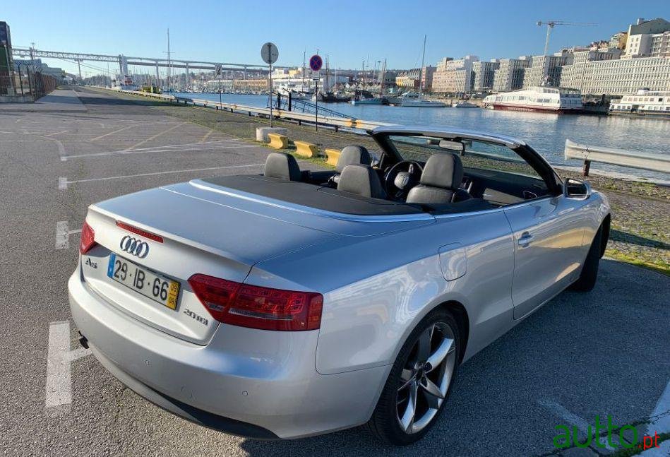 2009' Audi A5 2.0 Tdi photo #1