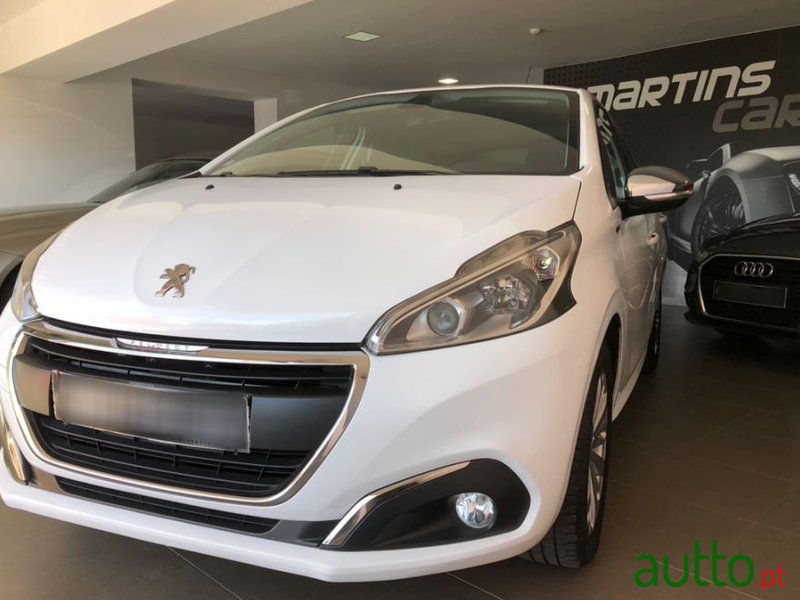 2016' Peugeot 208 photo #4