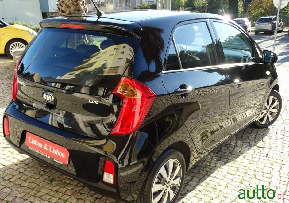 2017' Kia Picanto photo #3