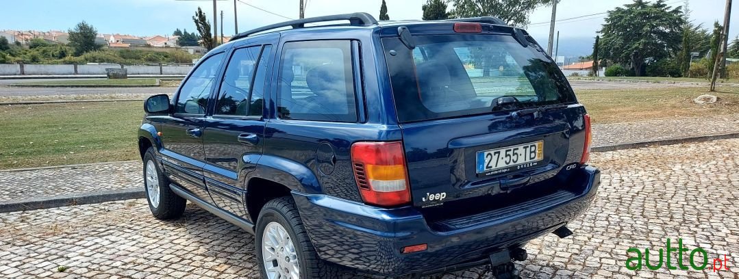 2002' Jeep Grand Cherokee photo #5