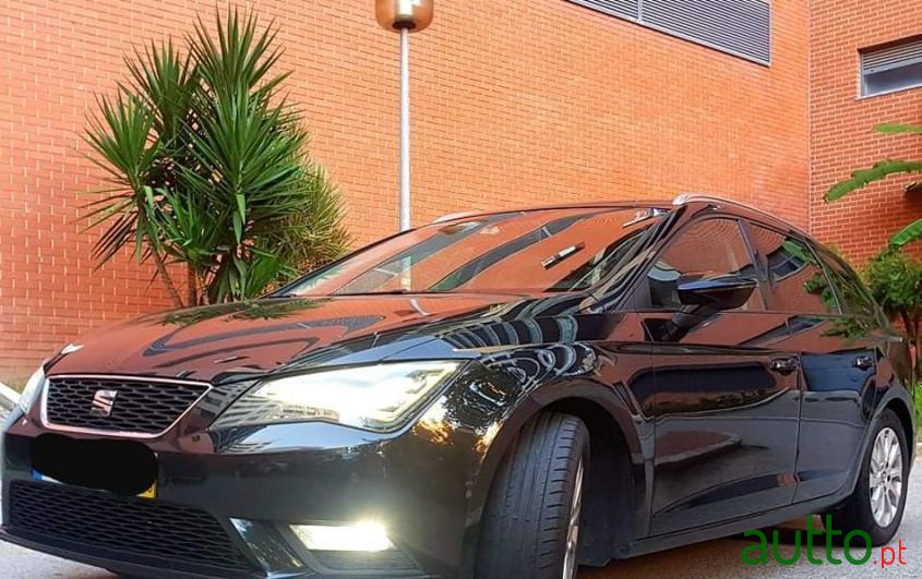 2014' SEAT Leon photo #4