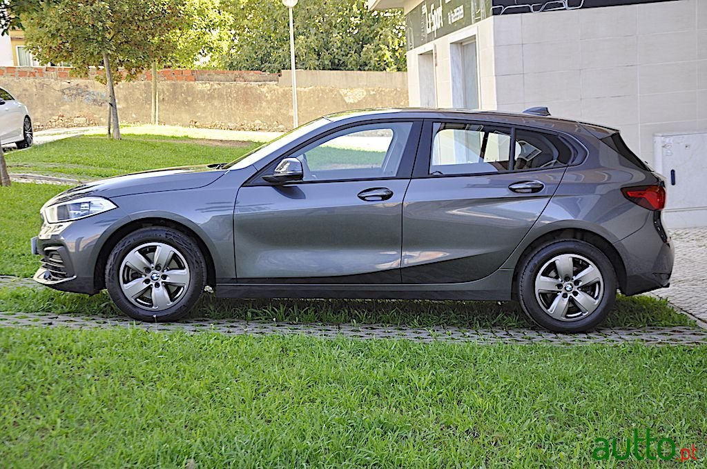 2020' BMW 118 photo #3