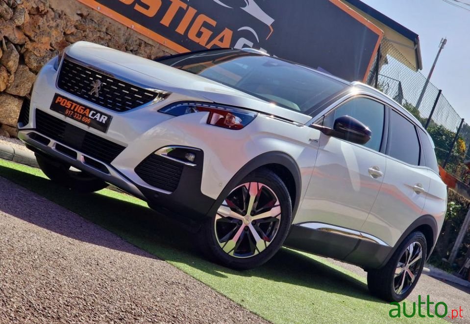 2017' Peugeot 3008 photo #1