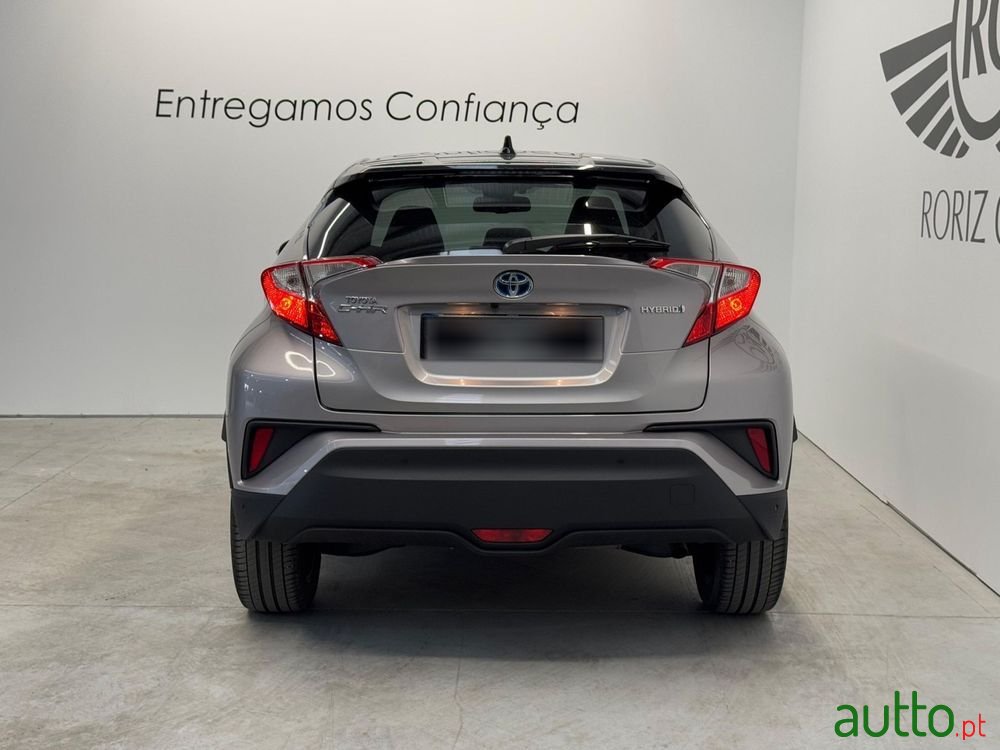 2018' Toyota C-HR photo #4