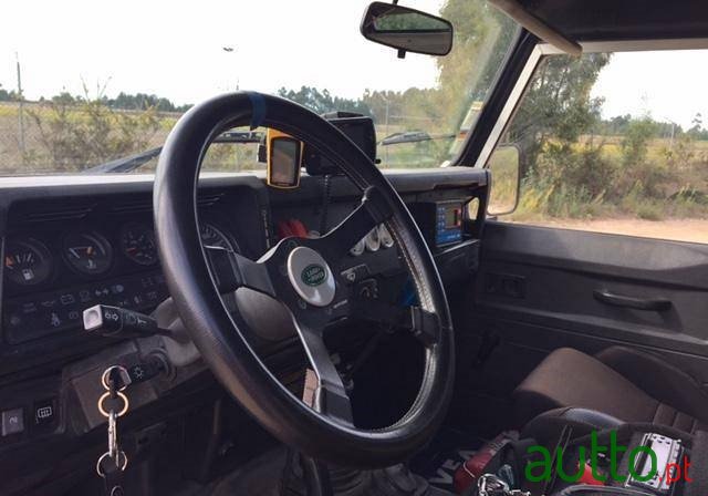 1997' Land Rover Defender 90 300 TDi photo #2