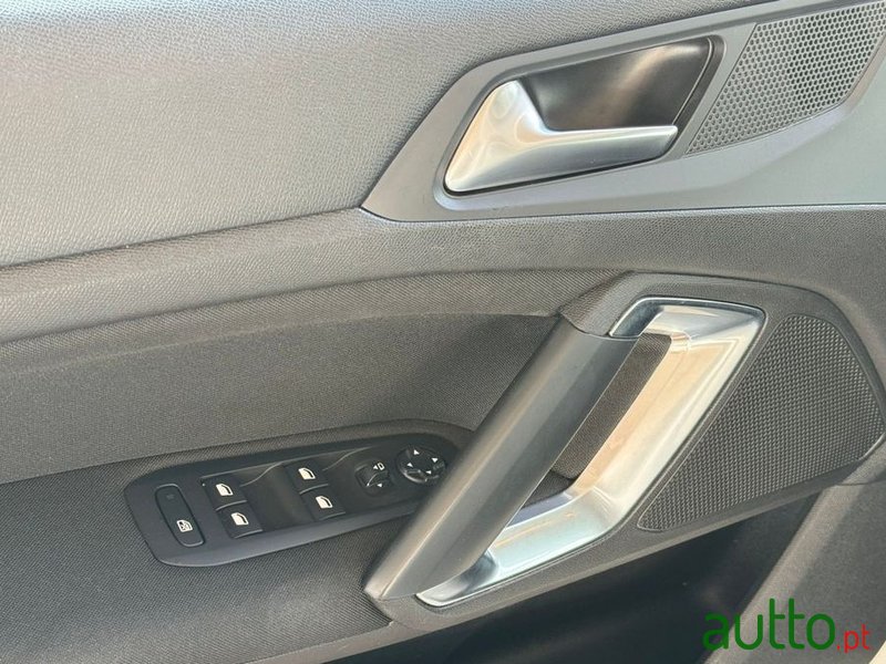2020' Peugeot 308 Sw photo #5