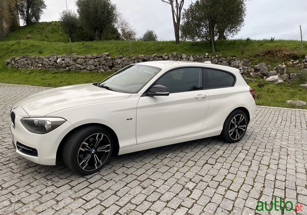 2013' BMW 116 photo #1