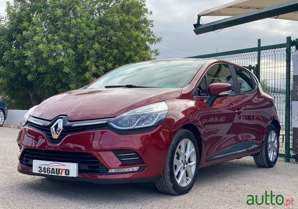 2018' Renault Clio photo #2