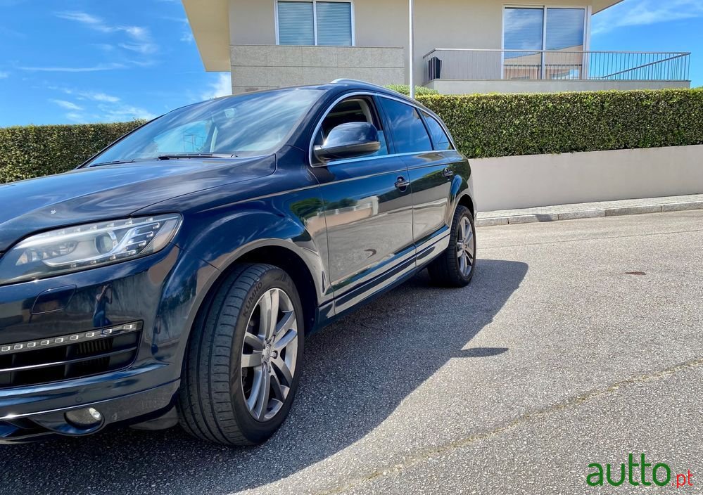 2011' Audi Q7 photo #4