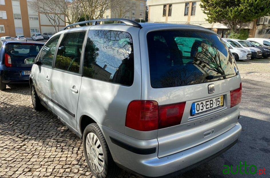 2007' SEAT Alhambra photo #4