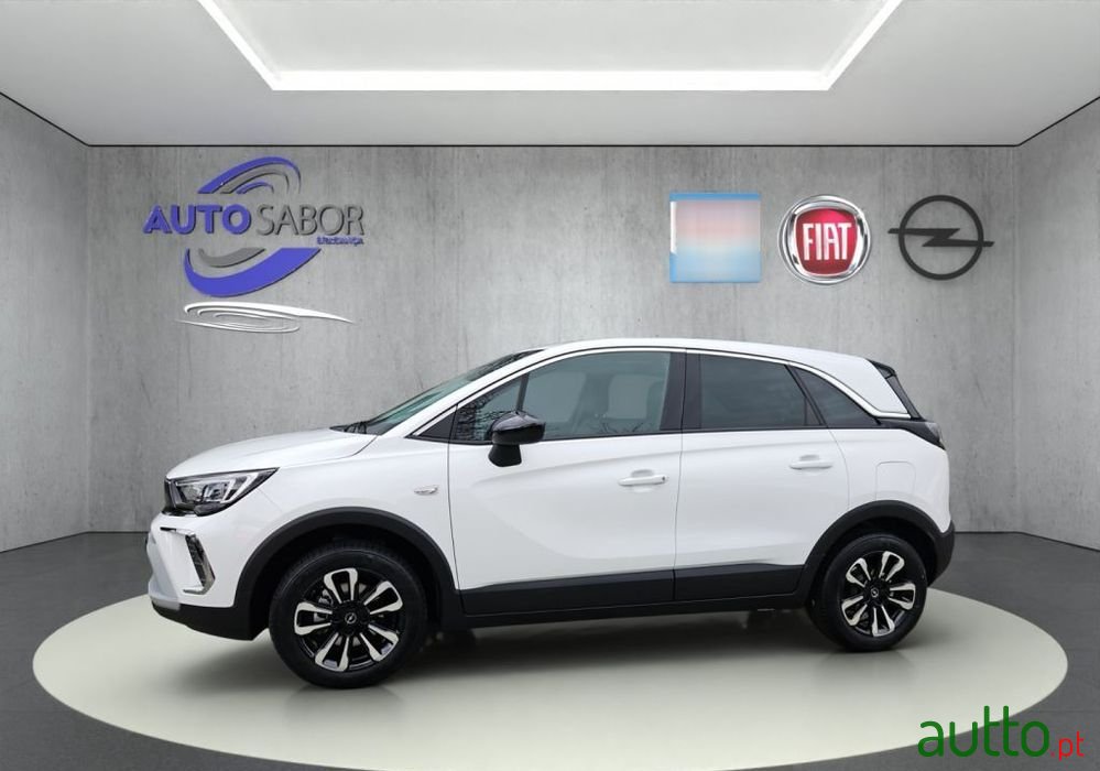 2024' Opel Crossland photo #2
