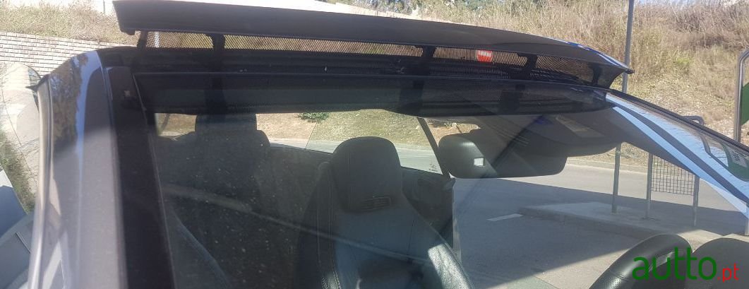 2011' Mercedes-Benz E-220 photo #2