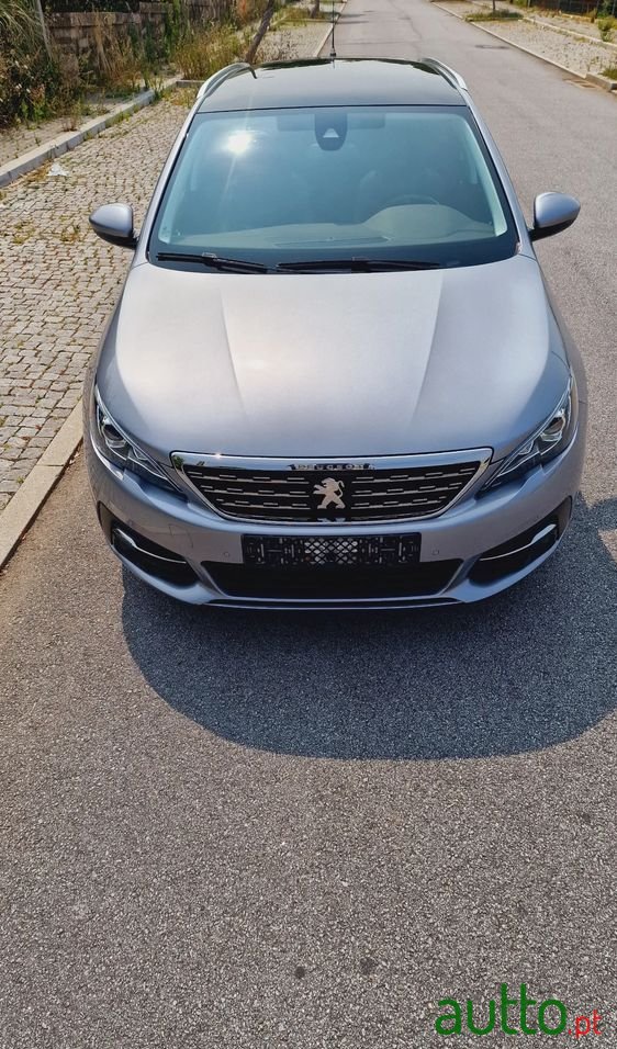 2019' Peugeot 308 Sw photo #2
