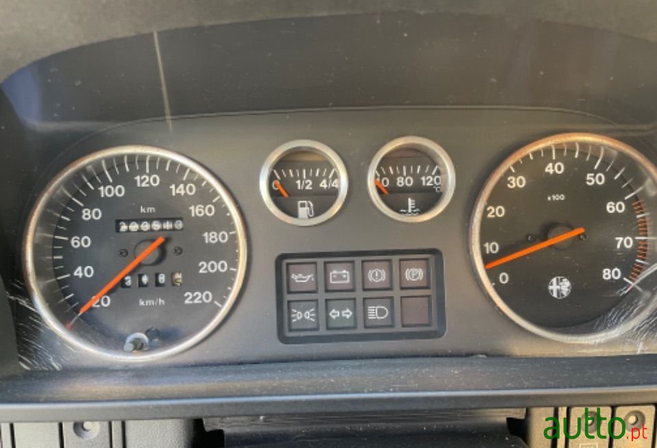 1992' Alfa Romeo 33 photo #5