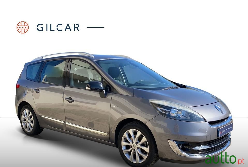 2012' Renault Grand Scenic photo #2
