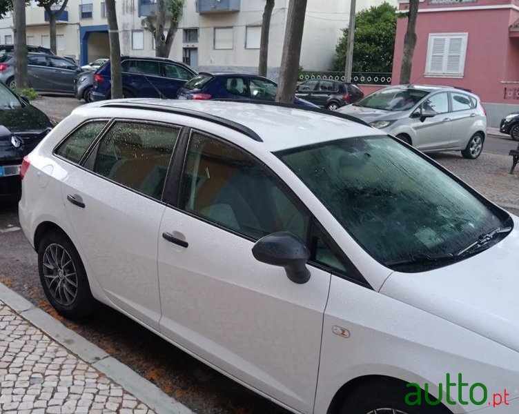 2014' SEAT Ibiza St photo #2