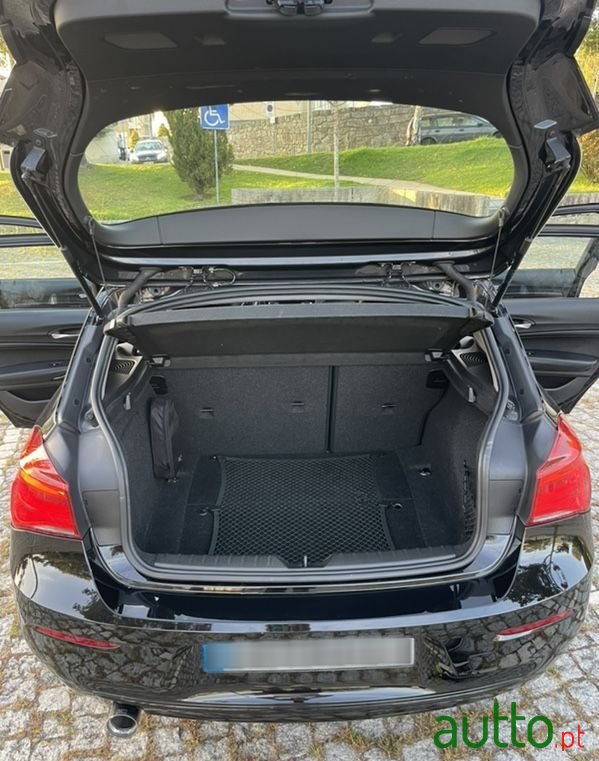 2017' BMW 116 D Aut. Sport Line photo #6