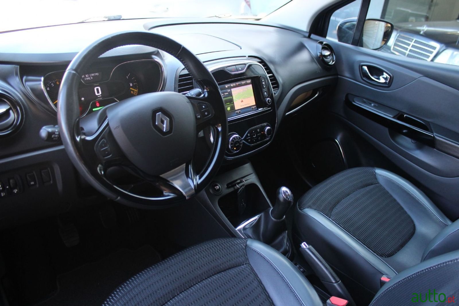 2016' Renault Captur photo #4