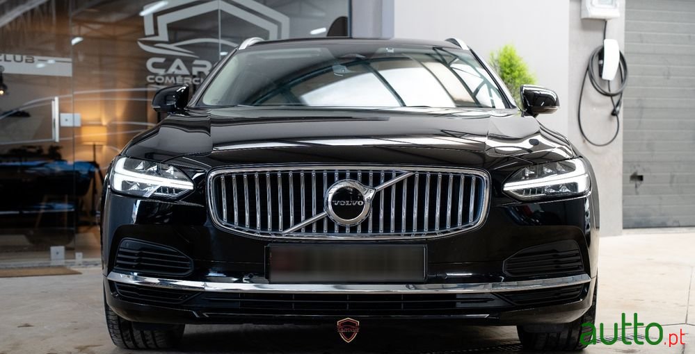 2022' Volvo V90 photo #4