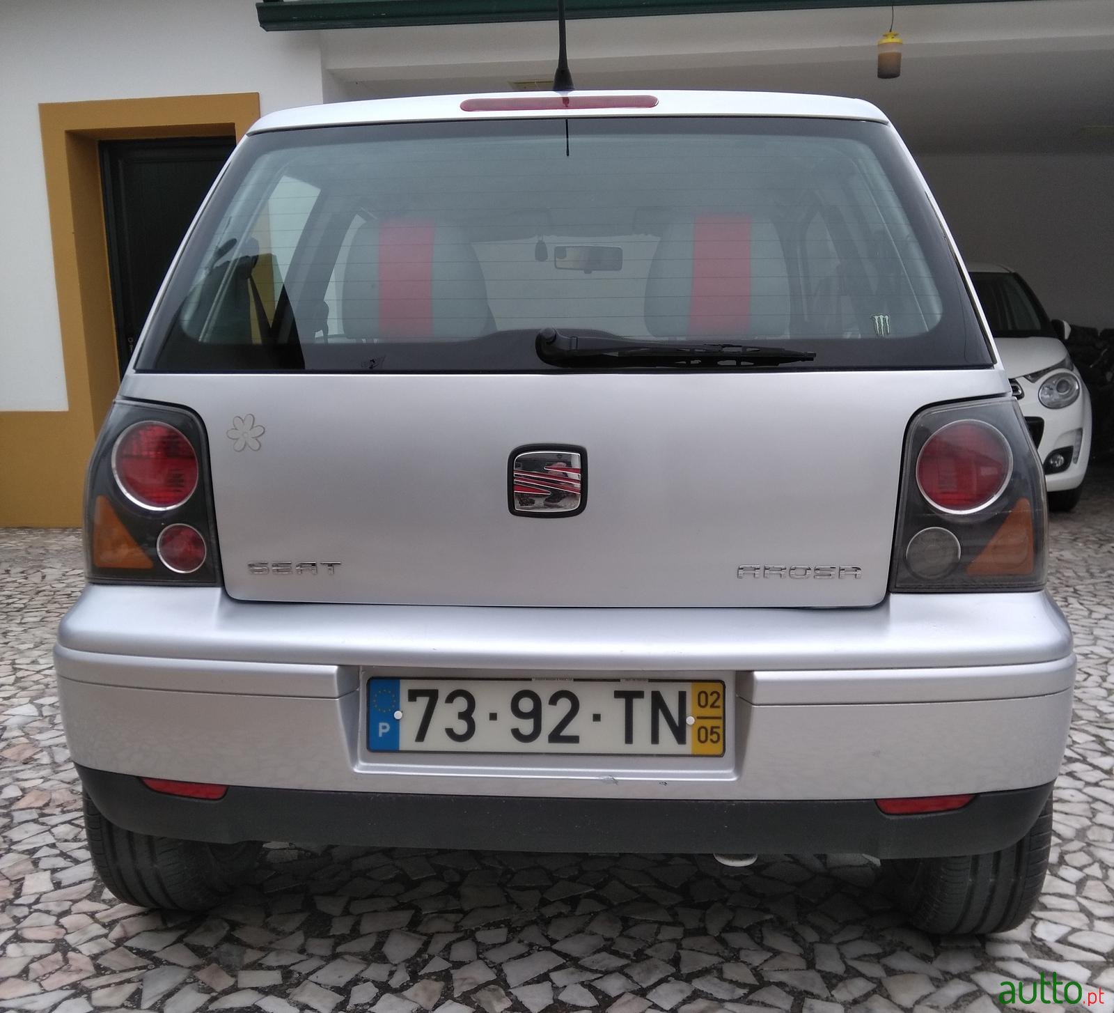 2002' SEAT Arosa photo #2