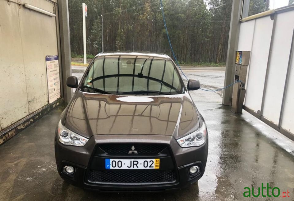 2008' Mitsubishi ASX photo #1