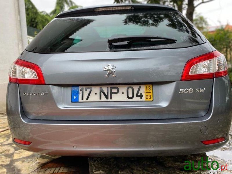 2013' Peugeot 508 Sw photo #2