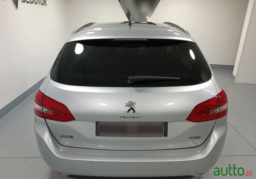 2016' Peugeot 308 Sw photo #3