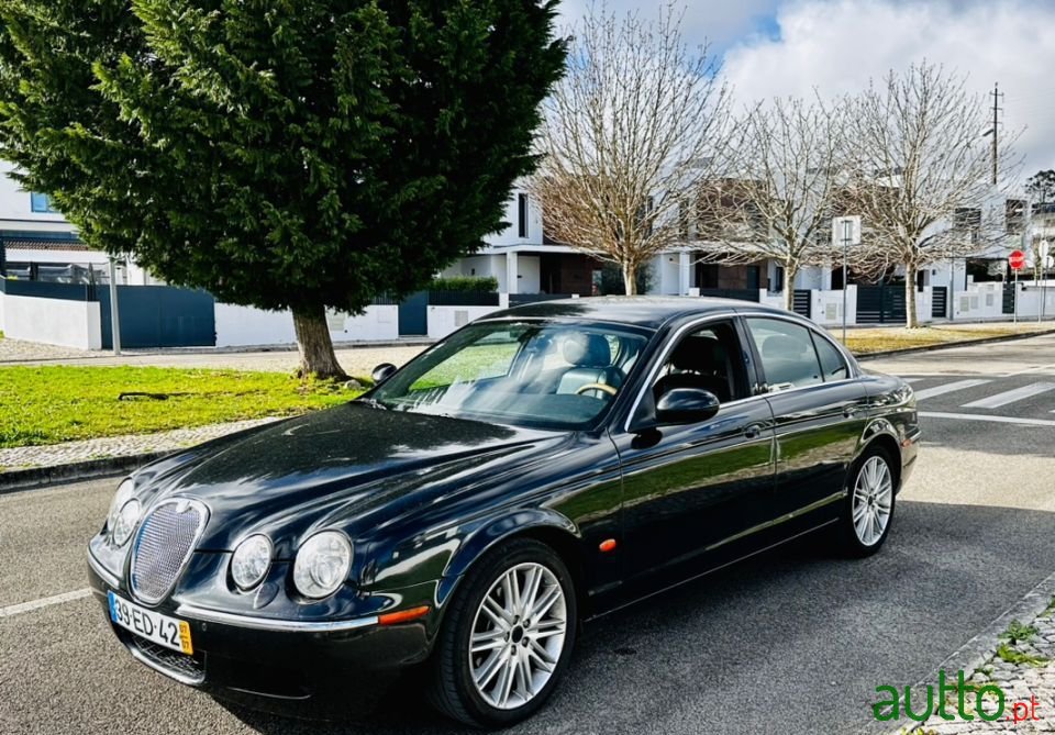 2007' Jaguar S-Type photo #1
