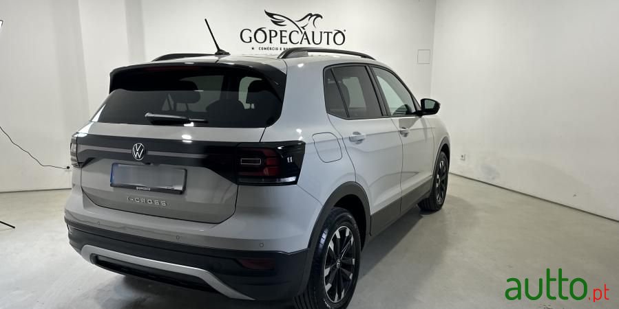 2023' Volkswagen T-Cross photo #5