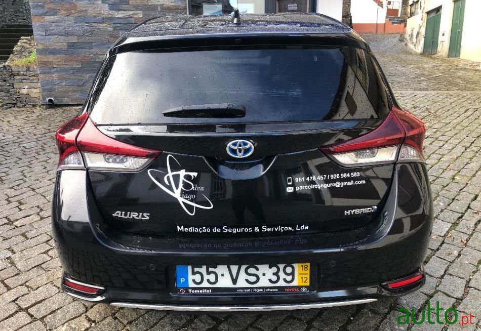 2018' Toyota Auris photo #2