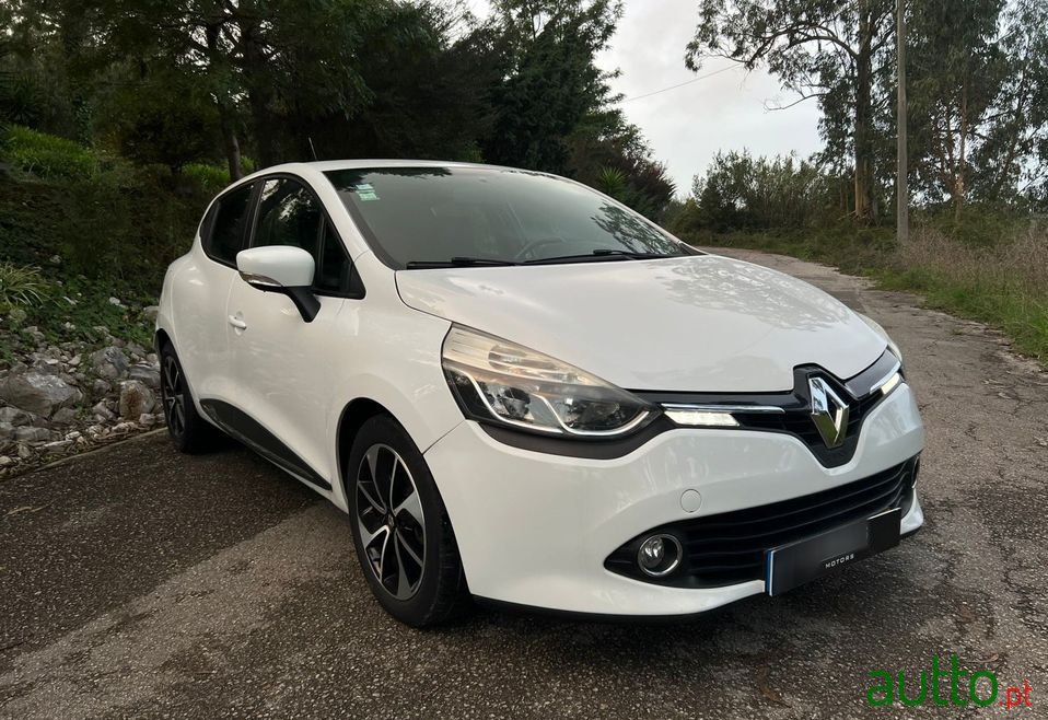 2016' Renault Clio photo #1