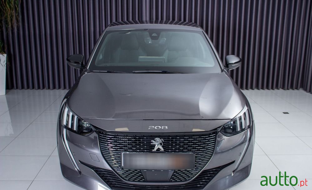 2021' Peugeot 208 Puretech photo #5
